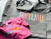 Load image into Gallery viewer, “GWYLIAU” Beach bag
