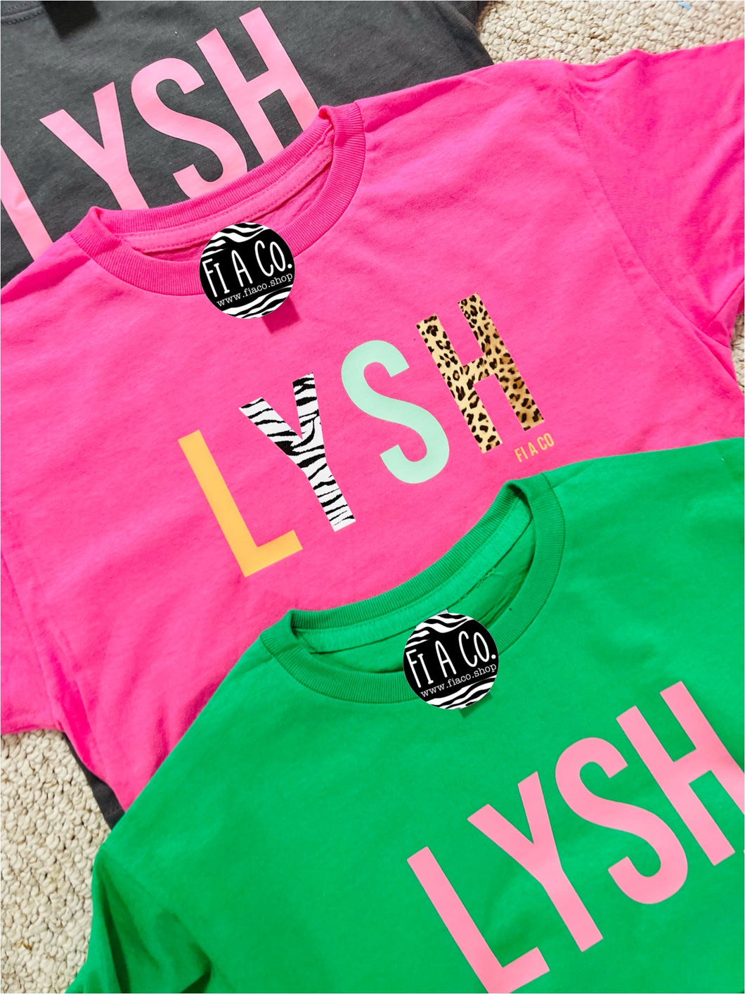 LYSH - t-shirt/ sweaters/ hood