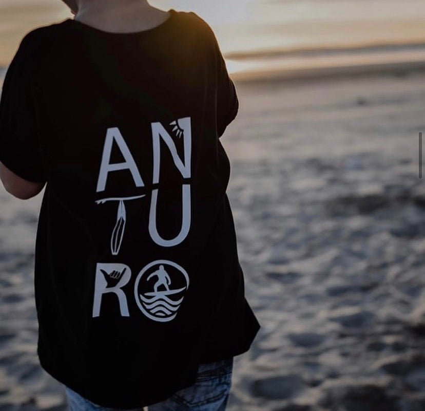 Black “ANTUR” oversized T’s